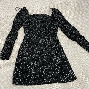 Francesca's Collections Black and White Long Sleeve Dress